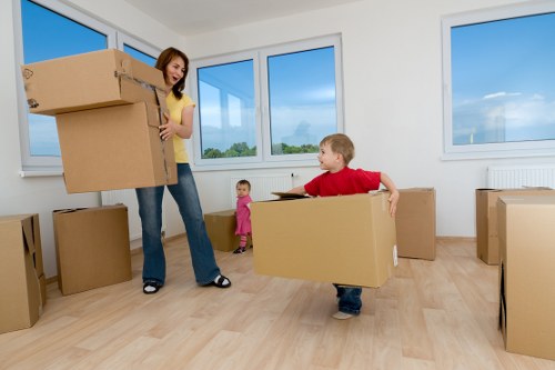 Family using mobile self storage in Wanstead during house renovation